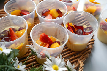 Jelly custard pudding with fresh fruits.