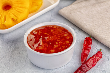 Sweet and spicy chili pineapple sauce