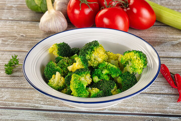 Boiled broccoli cabbage in the bowl