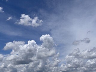 blue sky beautiful white cloudy clouds sunny day
