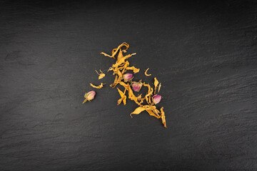 Dried edible flowers mix, Helichrysum arenarium pile, dwarf everlast petals, medical herb tea pile