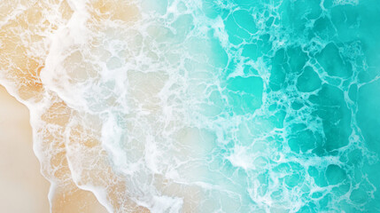 Naklejka premium Aerial view of serene beach with soft white sand and vibrant turquoise waves gently crashing, creating peaceful atmosphere