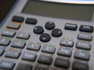  色々な計算ができる関数電卓 