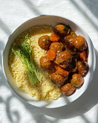 A vibrant and nutritious healthy diet meal featuring fresh vegetables, lean protein, and whole grains. Perfect for clean eating, weight loss, and a balanced lifestyle. This wholesome dish promotes wel