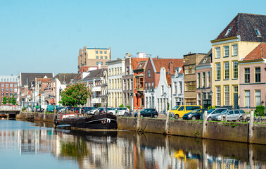 Fototapeta premium Picturesque canal with boats in Zwolle in the Netherlands 