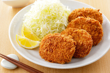 牛肉とじゃがいものコロッケ　Japanese Beef and Potato Croquette