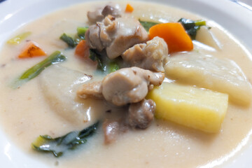 具だくさんのクリームシチュー