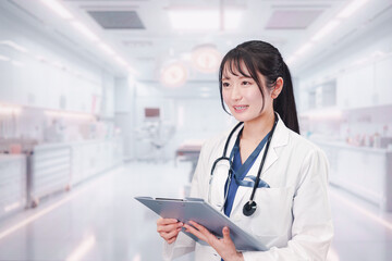 病院で働く若い女性のドクター
