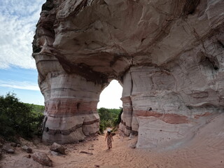 pedra furada no jalapão, tocantins 