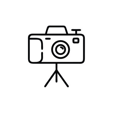 recommend clip art: Simple Line Art Illustration of a Camera on Tripod
