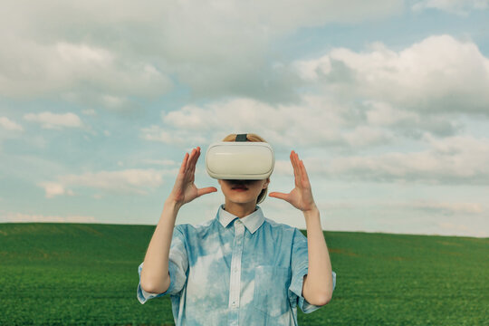 Exploring Virtual Reality in Nature, Tech Meets the Outdoors