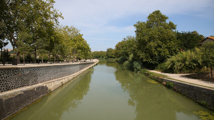 Fototapeta premium Las 9 esclusas de Fonseranes, Canal du Midi, Béziers, Francia