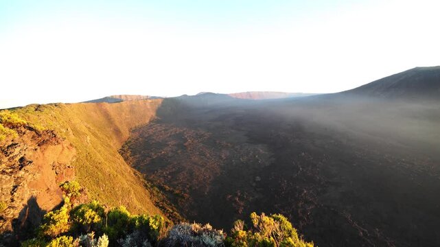 Timelapse - Sunrise Piton de la Fournaise 1