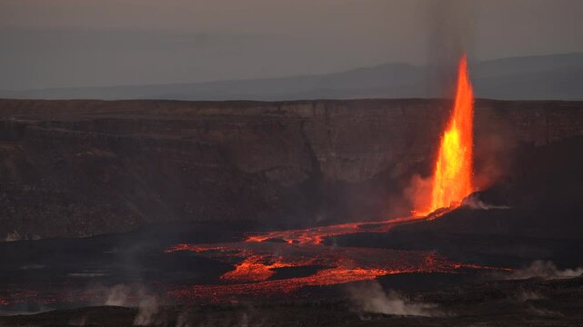 Kilauea erupts high lava fountains in 16th episode, morning of March 2, 2025. Halemaʻumaʻu crater within Kaluapele. Hawai'i Volcanoes National Park