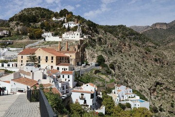 Obraz premium Vue d'ensemble du village, village de Frigiliana, province de Malaga, région d'Andalousie, Espagne