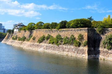 大阪城 六番櫓と石垣