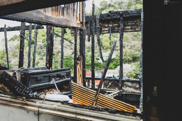 火事　廃墟　火災現場