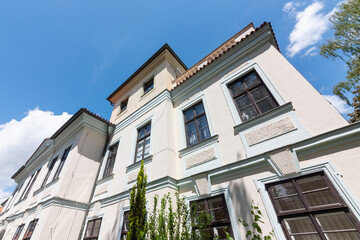 Veleslavin Castle is a Baroque building located in the Veleslavín district of Prague. The castle...