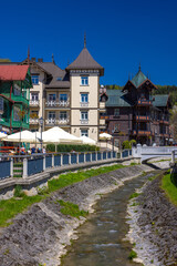 Budynki w centrum Krynicy. © Jacek
