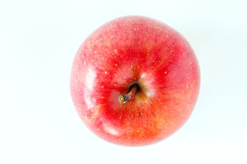 白い背景にリンゴを上から見る