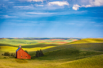 Red barn in Moscow, Idaho