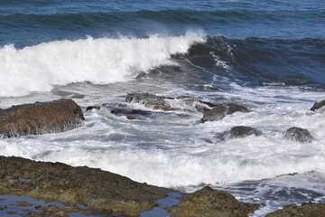日本海の荒波 庄内海岸
