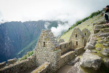 ペルーの青空の天空の遺跡、マチュピチュ遺跡
