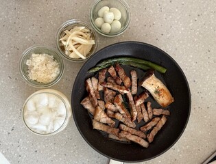 Korean Pork Belly Meal with Side Dishes - 삼겹살 정식과 밑반찬 구성