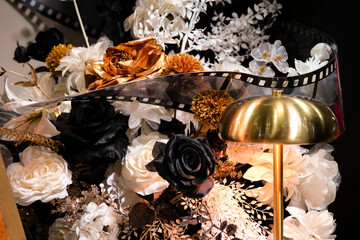 金色の花とフィルム