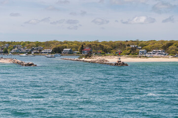oak bluffs massachusetts waterfront homes