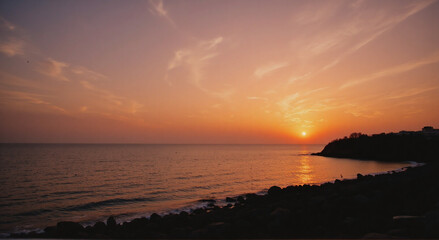 Naklejka premium sunset over the sea