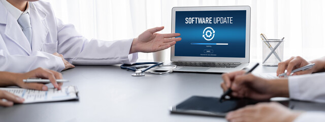 Software update on computer for brisk version of device software upgrade