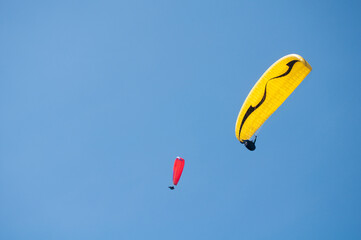 paragliding flight