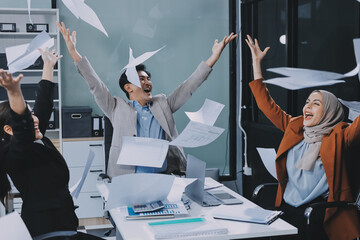 business meeting businesswoman woman office entrepreneur presentation success applause applauding...