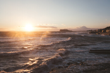 Obraz premium Enoshima - Coucher de soleil sur le Mont Fuji 1