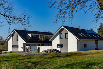 Obraz premium Modern rural house in a European village