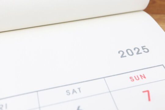 2025年のカレンダー　コピースペース