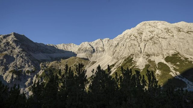 Time lapse of mountain glow Sonntagskar, Tyrol, Austria, 4 K