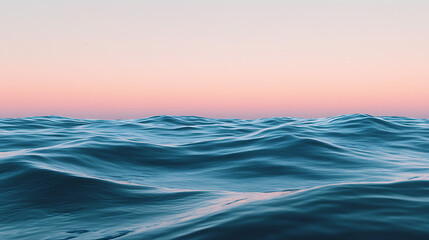 Obraz premium Calm ocean waves at sunset. (2)