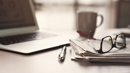 Newspaper concept on the desk	