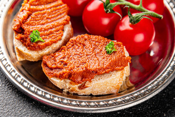 Pepper pate dip red pepper roasted vegetable hummus appetizer vegetable dish fresh gourmet food background on table rustic food top view copy space