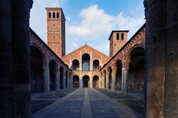 Fototapeta premium Awesome view of Atrium of Ansperto of abbey of Saint Ambrose (Basilica di Sant'Ambrogio), Milan, Lombardy, Italy