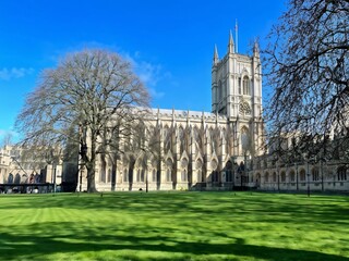 Obraz premium The Majestic Bath Abbey on a Sunny Day