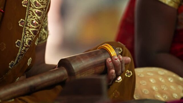 lakh bangle work hand made arts 