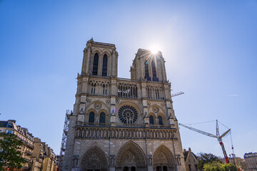 La Cathédrale Notre-Dame de Paris après sa reconstruction en mars 2025 en France