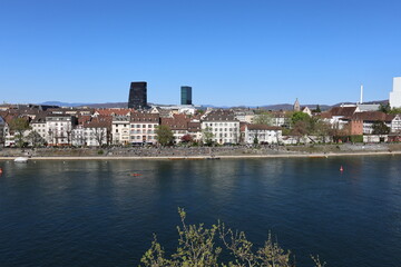 Obraz premium Rhine bank in Kleinbasel in spring