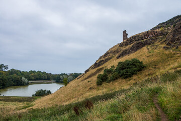 Beautiful view from Arthur's Seat to Edinburgh and the surrounding landscape. Hiking in Scotland.