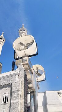 The fan in front of the Grand Mosque in Mecca is seen steaming to cool the hot weather.
