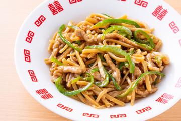 美味しそうな青椒肉絲