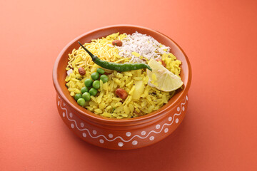 Batata poha is the popular breakfast in Gujarat and Maharashtra 